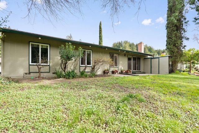 238 E Hilton Drive, Boulder Creek, CA 95006