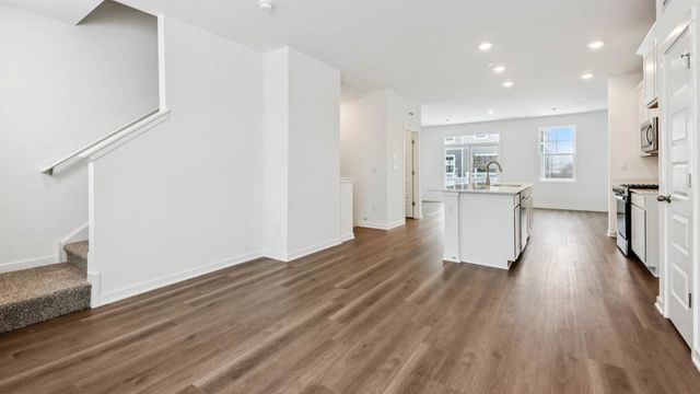 549 yosemite Way, Mundelein, IL 60060