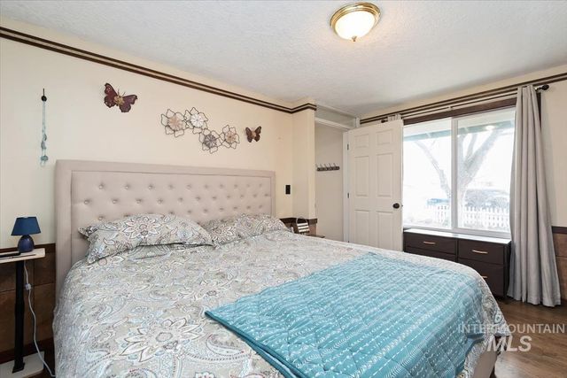 1114 NW 11th St, Meridian, ID 83642