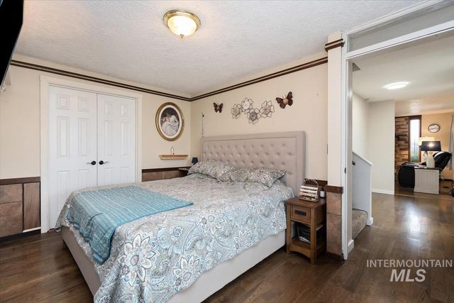 1114 NW 11th St, Meridian, ID 83642