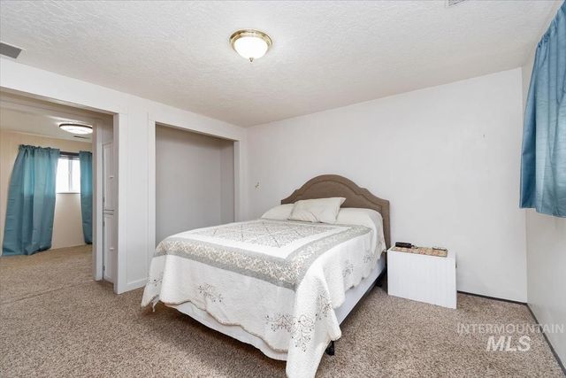 1114 NW 11th St, Meridian, ID 83642