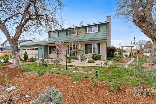 1114 NW 11th St, Meridian, ID 83642