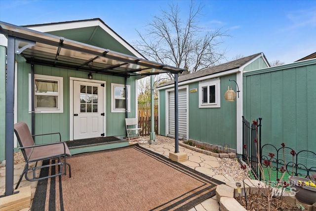 1114 NW 11th St, Meridian, ID 83642