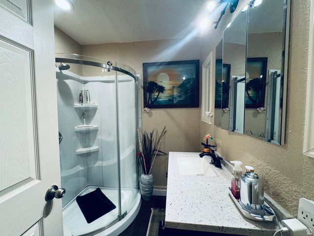 680 KERSHAW ST, Ogden, UT 84403