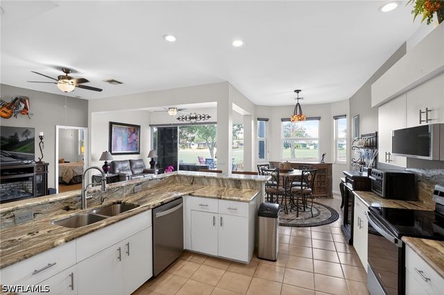 9131 Old Hickory CIR, Fort Myers, FL 33912