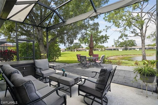 9131 Old Hickory CIR, Fort Myers, FL 33912