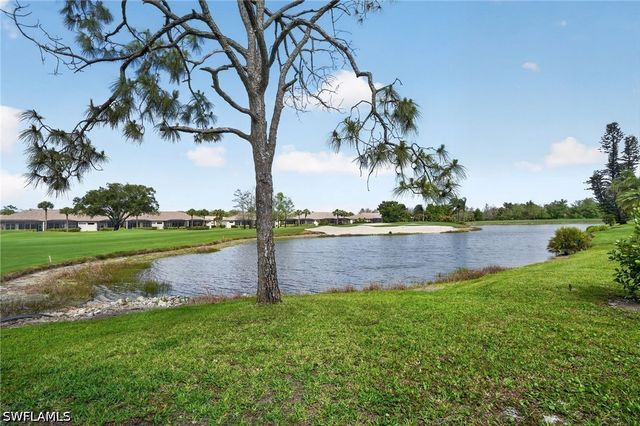 9131 Old Hickory CIR, Fort Myers, FL 33912