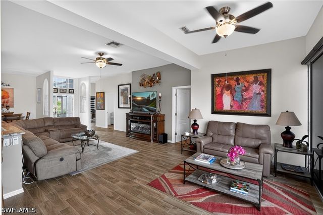 9131 Old Hickory CIR, Fort Myers, FL 33912