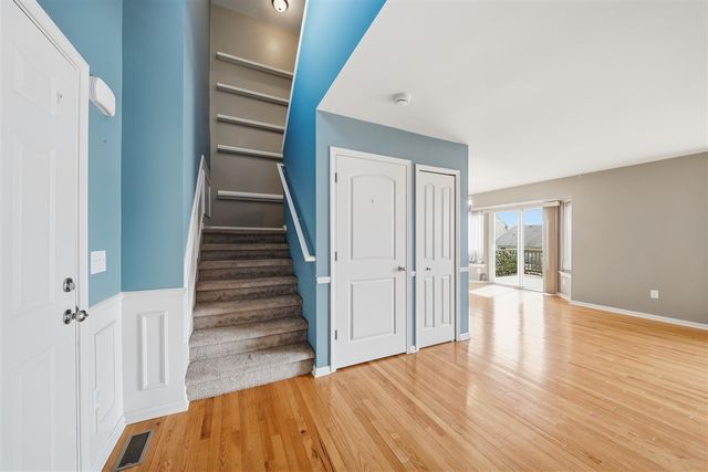 4122 Ash Tree Lane, Howell, MI 48843
