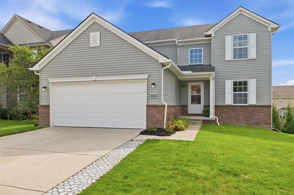 4122 Ash Tree Lane, Howell, MI 48843