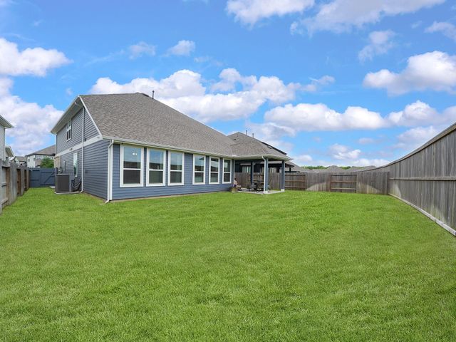 32423 Fly Fish Way, Fulshear, TX 77441