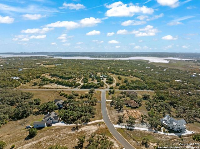901 Cedar Rise, Canyon Lake, TX 78133