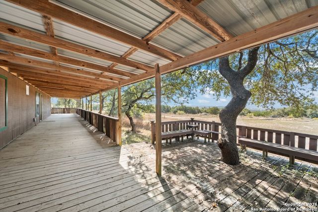 901 Cedar Rise, Canyon Lake, TX 78133