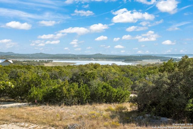 901 Cedar Rise, Canyon Lake, TX 78133