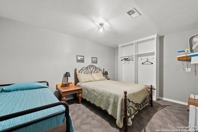 901 Cedar Rise, Canyon Lake, TX 78133