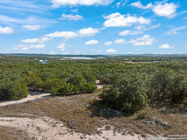 901 Cedar Rise, Canyon Lake, TX 78133