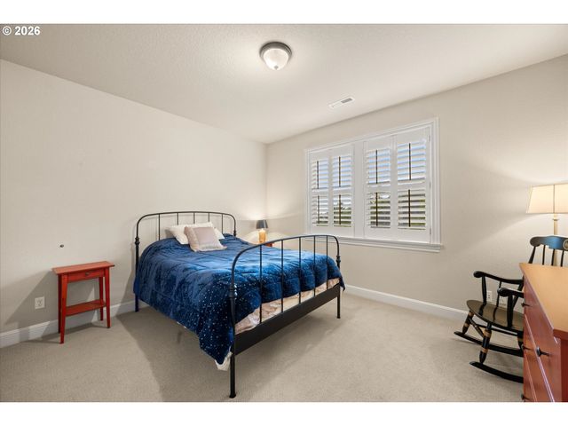 10225 Nw LANGWORTHY Ter, Portland, OR 97229