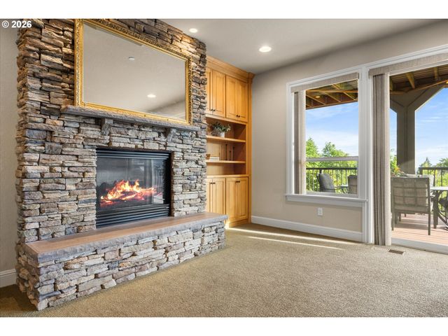 10225 Nw LANGWORTHY Ter, Portland, OR 97229