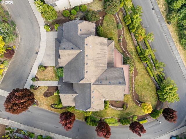10225 Nw LANGWORTHY Ter, Portland, OR 97229