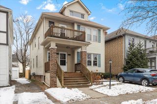 1318 Wayburn Street, Grosse Pointe, MI 48230