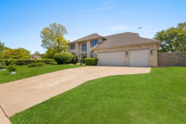 5 W Niagara Avenue, Schaumburg, IL 60193
