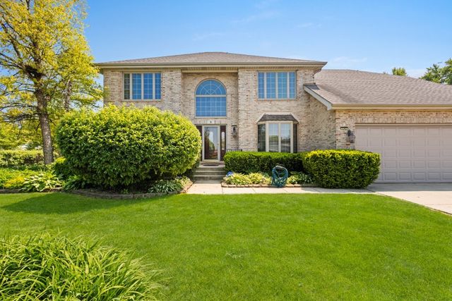 5 W Niagara Avenue, Schaumburg, IL 60193