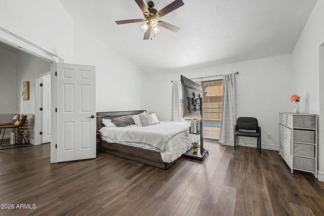 1202 W SEA BASS Court, Gilbert, AZ 85233
