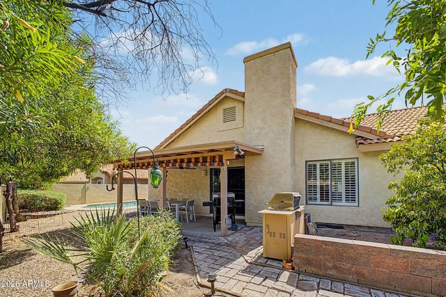 1202 W SEA BASS Court, Gilbert, AZ 85233
