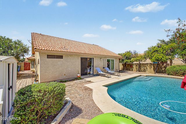 1202 W SEA BASS Court, Gilbert, AZ 85233