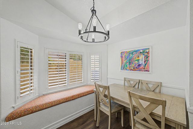 1202 W SEA BASS Court, Gilbert, AZ 85233