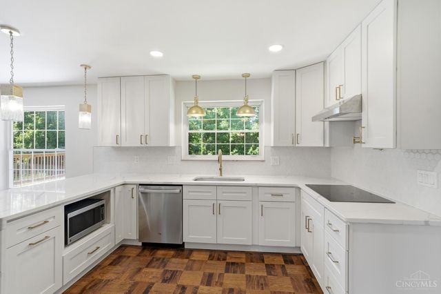 9299 Fidelis Drive, Blue Ash, OH 45242