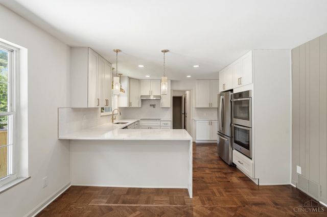 9299 Fidelis Drive, Blue Ash, OH 45242