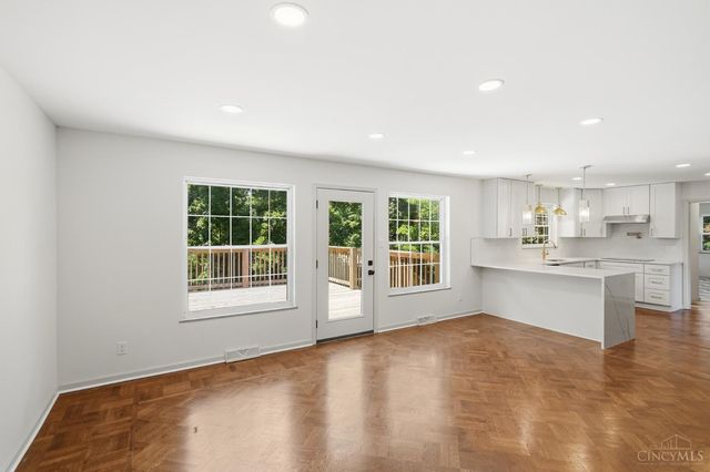 9299 Fidelis Drive, Blue Ash, OH 45242
