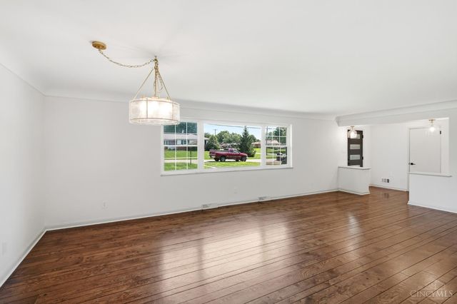 9299 Fidelis Drive, Blue Ash, OH 45242