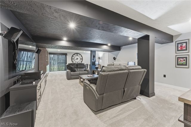 3111 Starlight Circle, Akron, OH 44312