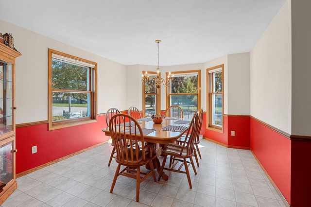 102 ACREVIEW DRIVE, De Pere, WI 54115