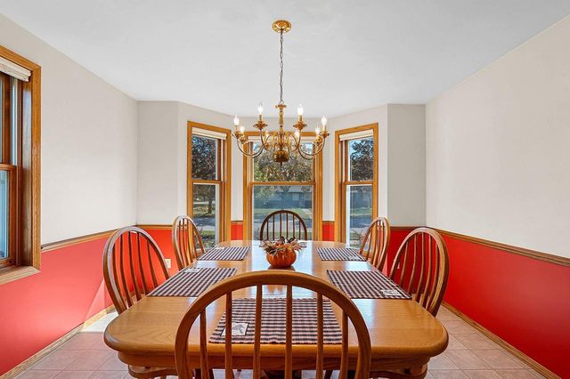 102 ACREVIEW DRIVE, De Pere, WI 54115