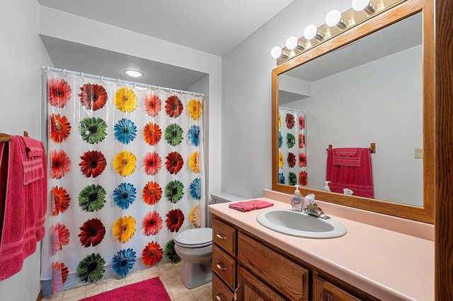 102 ACREVIEW DRIVE, De Pere, WI 54115
