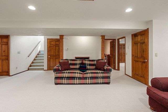 102 ACREVIEW DRIVE, De Pere, WI 54115