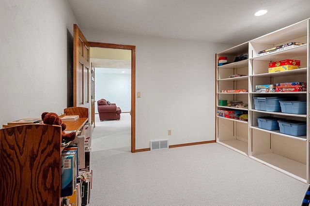 102 ACREVIEW DRIVE, De Pere, WI 54115
