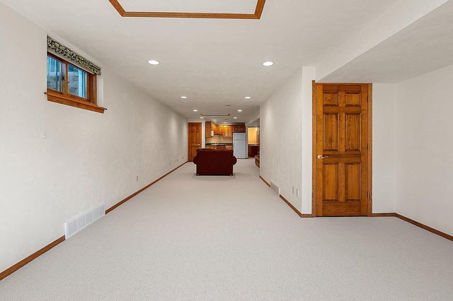 102 ACREVIEW DRIVE, De Pere, WI 54115