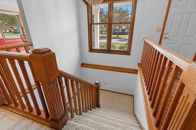 102 ACREVIEW DRIVE, De Pere, WI 54115