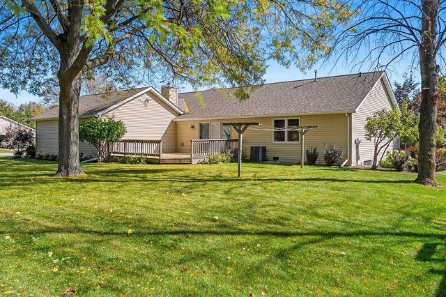 102 ACREVIEW DRIVE, De Pere, WI 54115