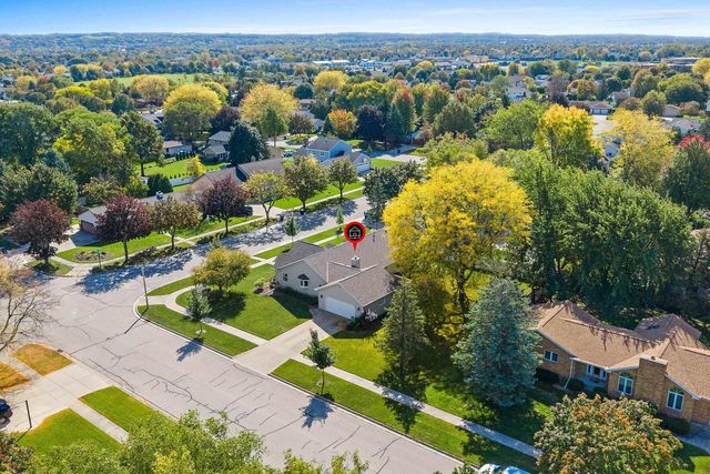 102 ACREVIEW DRIVE, De Pere, WI 54115