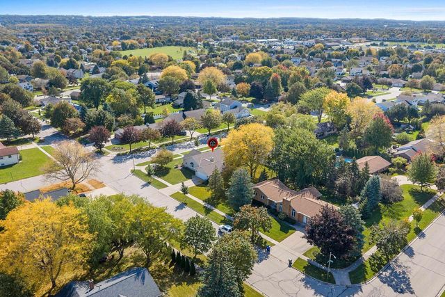 102 ACREVIEW DRIVE, De Pere, WI 54115