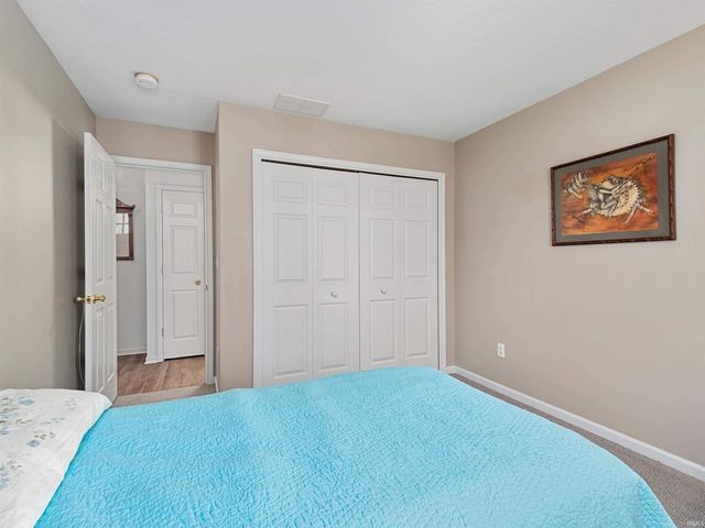 9023 Falcons Run, Fort Wayne, IN 46825