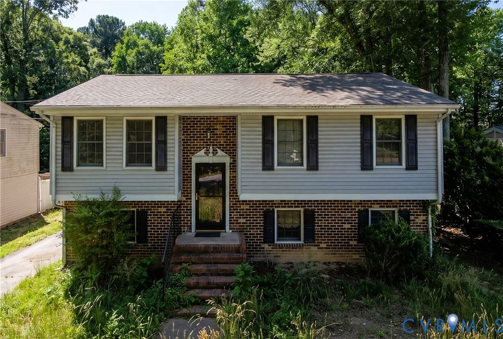 1138 Hodges Rd, Richmond, VA 23225