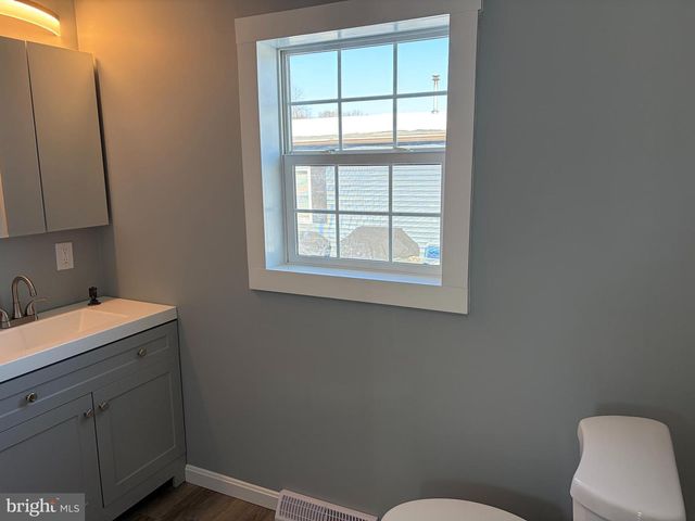 14 MANGO TRL, Middle River, MD 21220