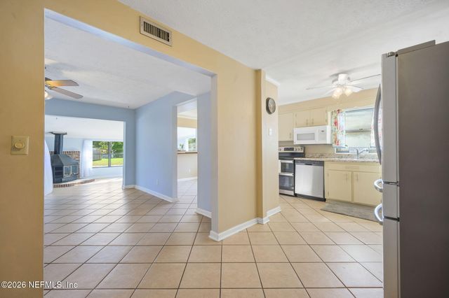 431 VALDERIA Drive, Orange Park, FL 32073