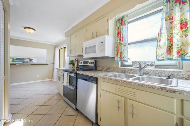 431 VALDERIA Drive, Orange Park, FL 32073